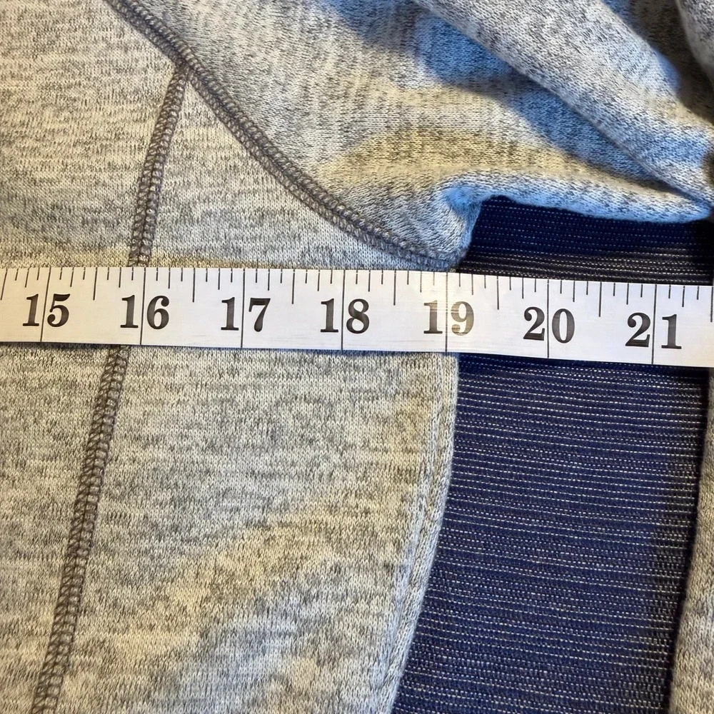 Kuhl Alska Cowl Neck Pullover Sweater Gray Heather Thumbhole Womens M